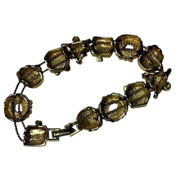 Christmas Charm Bracelet Holiday Fashion Santa Wreath Cabin Marked SP Gold Tone - Picture 8 of 13